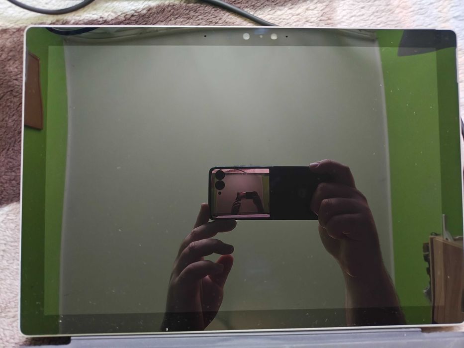 Surface Pro 7+ 1960 i5-1135G7 16GB RAM 256GB SSD