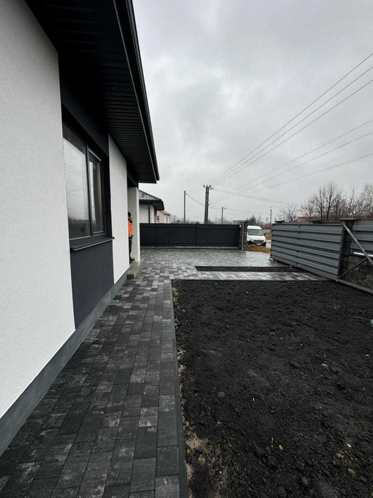 Одноповерховий цегляний будинок Білогородка 110 м2 5.5 сотки Газ