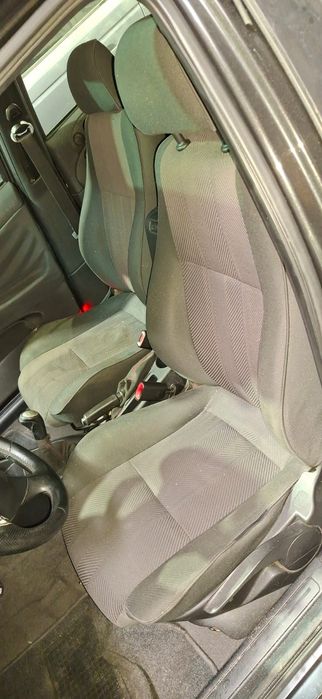 Material alfa 147