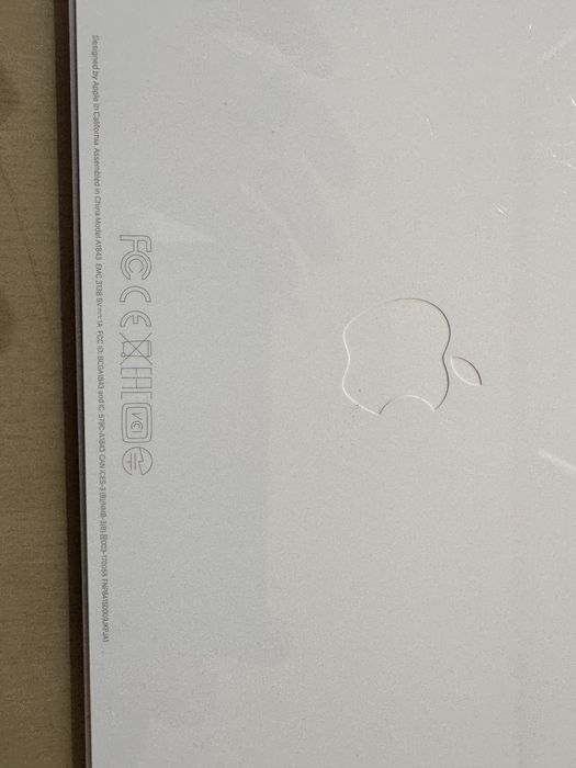 Apple Magic Keyboard com teclado numérico A1843