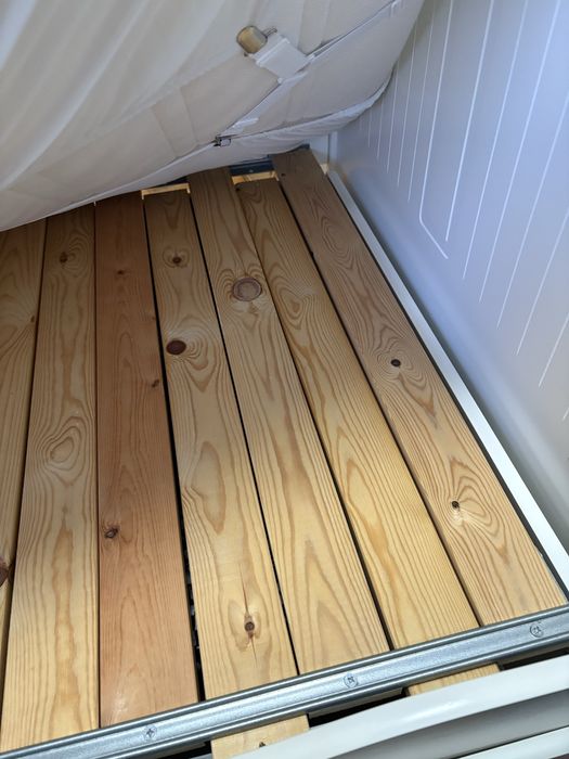 Cama IKEA HEMNES com 3 gavetas + 2 colchões