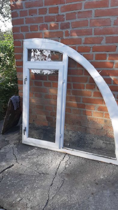 Рама деревянная 129х134 (сосна)