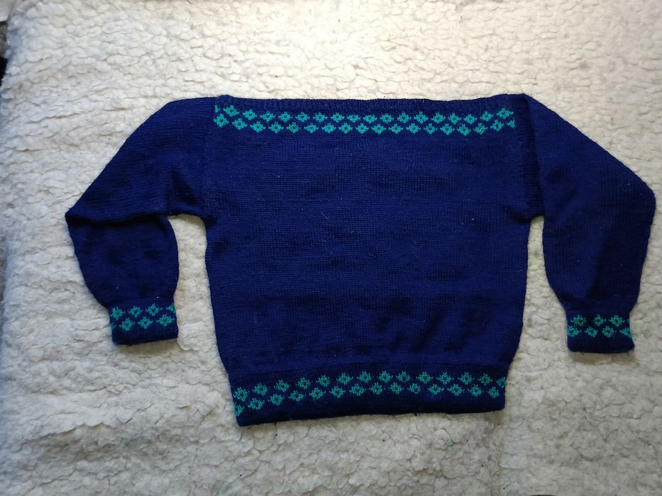 Sweter ręcznie robiony rozmiar 104 wełniany wełna handmade wool ull