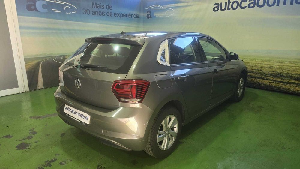 Volkswagen Polo 1.0 TSI CAIXA AUTOMÁTICA - Salvado