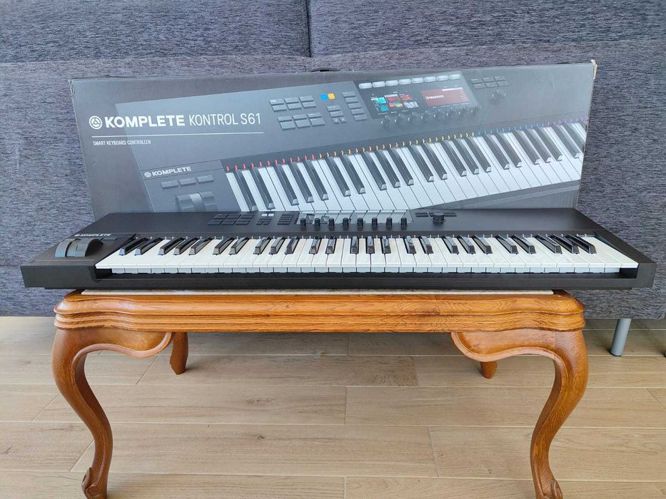 Native Instruments Komplete Kontrol S61 MK2