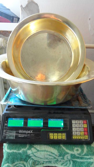 Тазик латунь СССР на 5 л. и на 10 литров полированные