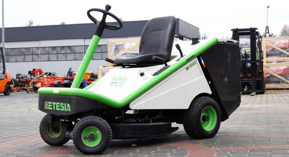 Traktorek kosiarka ETESIA Bahia HONDA (260204.6) - Baras