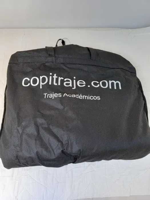 Traje Académico Masculino