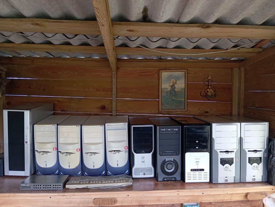 Системні блоки комп'ютерні, комплектуючі