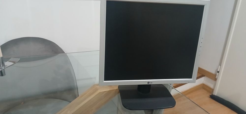 Monitor como novo