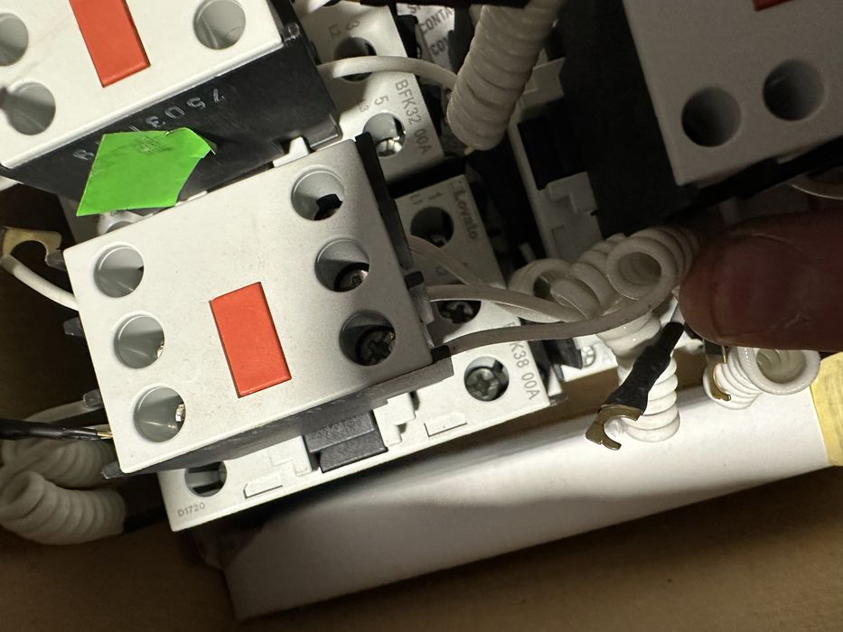 Styczniki do baterii kondensatorow BFK