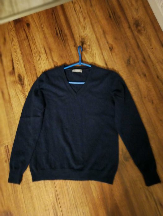 Kaszmirowy granatowy sweterek rozm. M.