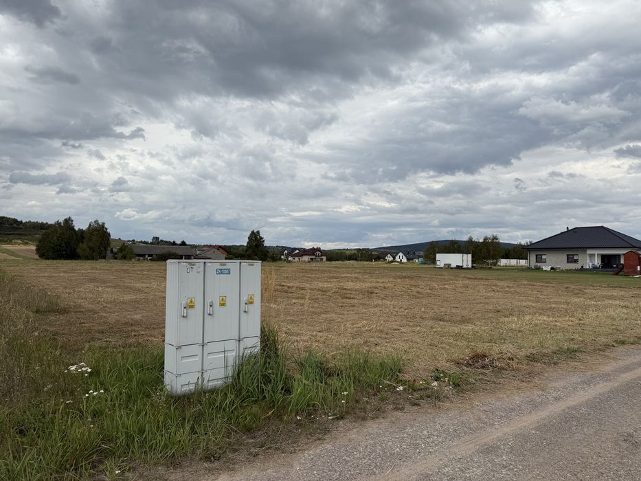Uzbrojona działka budowlana Górno-Parcele 1500m2