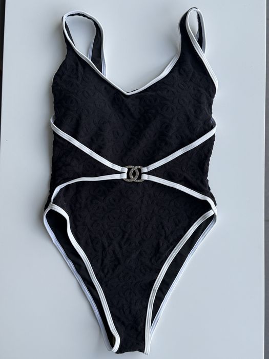 Купальник Chanel (S,M) високая посадка