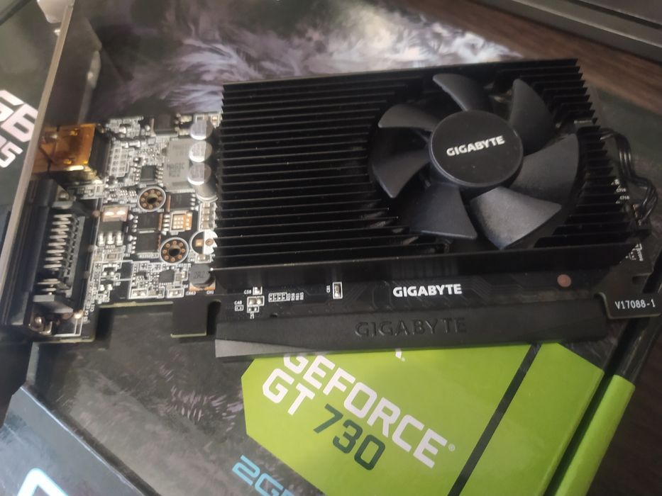 Видео карта Вiдеокарта Gigabyte Gt730