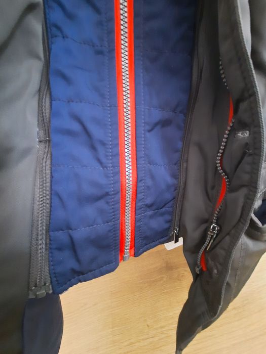 Álvaro Moreno kaki jacket