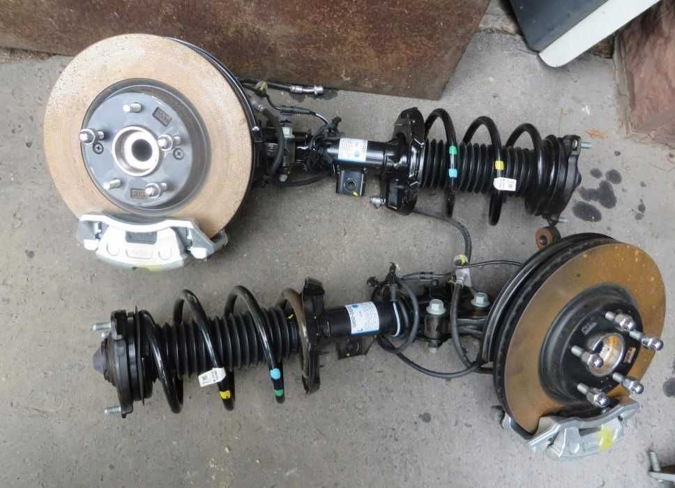 Комплект Цапфа стойка подрамник балка рычаг полуось Kia optima niro