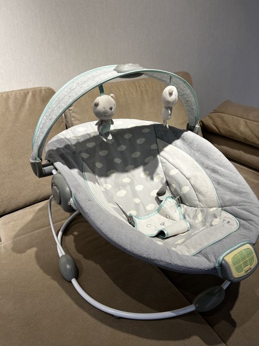 Дитяча люлька,крісло-шезлонг Ingenuity