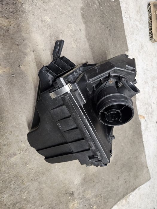 Obudowa Filtra powietrza Vw Passat b5 FL