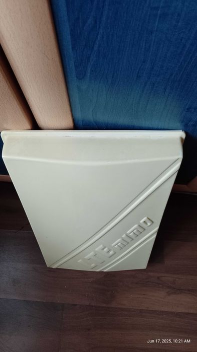 Antena panelową MIMO LTE14HV