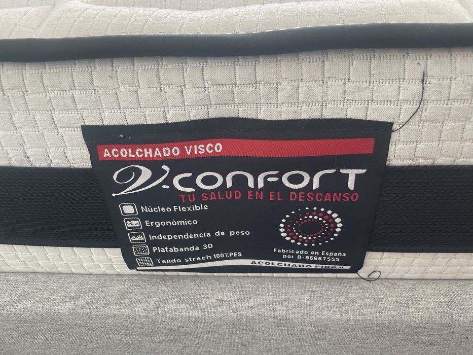 Cama de solteiro como nova com estrado + oferta de colchão)