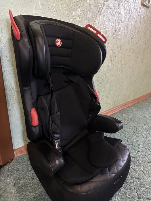 Продам автокррісло до 36 кг