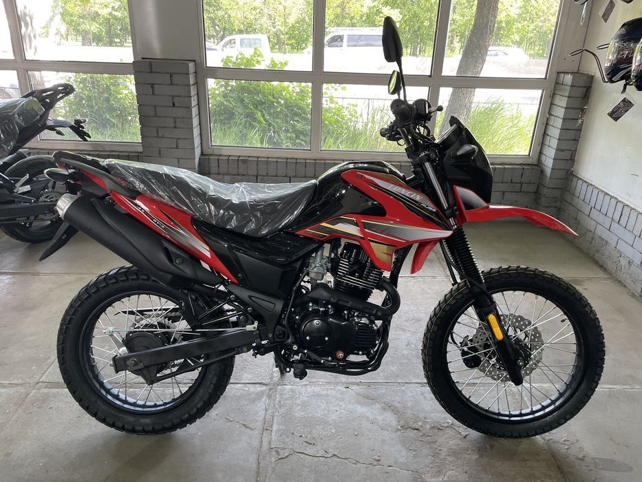 Мотоцикл Loncin LX200GY-3 Pruss