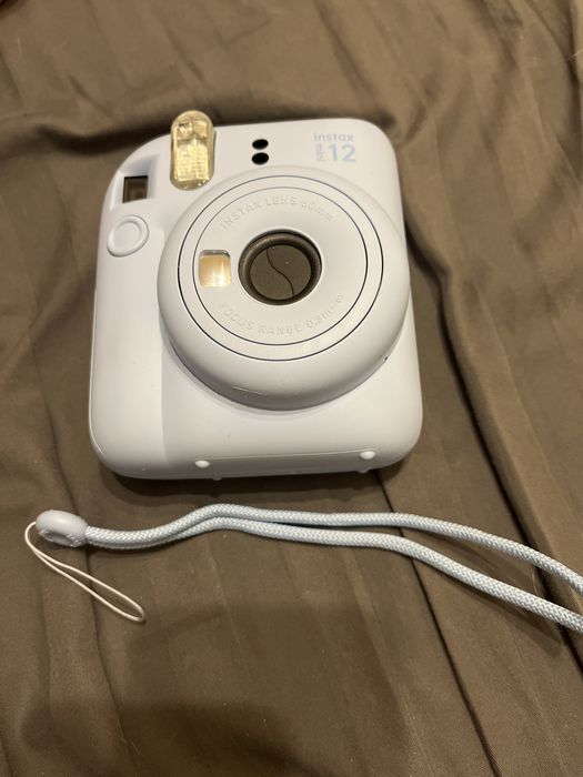 Instax mini 12  камера