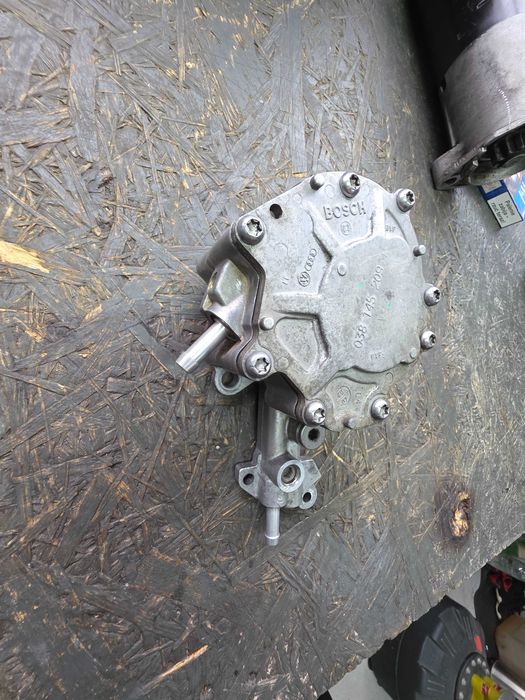 Pompa Vacum Bosch Vw Audi Seat Skoda 038.145.209.M