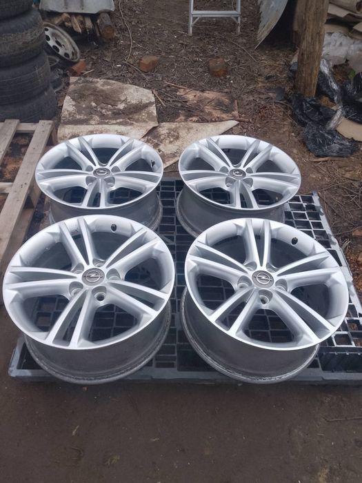 Диски Опель Інсігнія  R18/5×120/8J/ET42/65.1DIA; гарний комплект, з ЄС