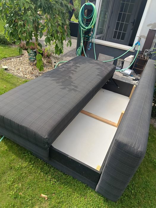 Sofa dwuosobowa rozkładana
