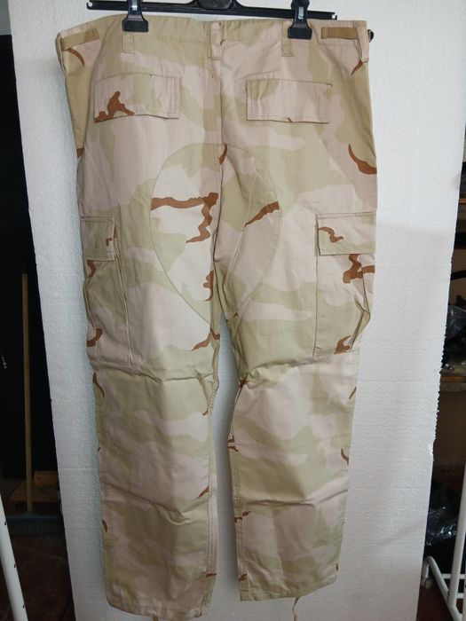 Calças camufladas 3 color desert airsoft MFH XL - novas