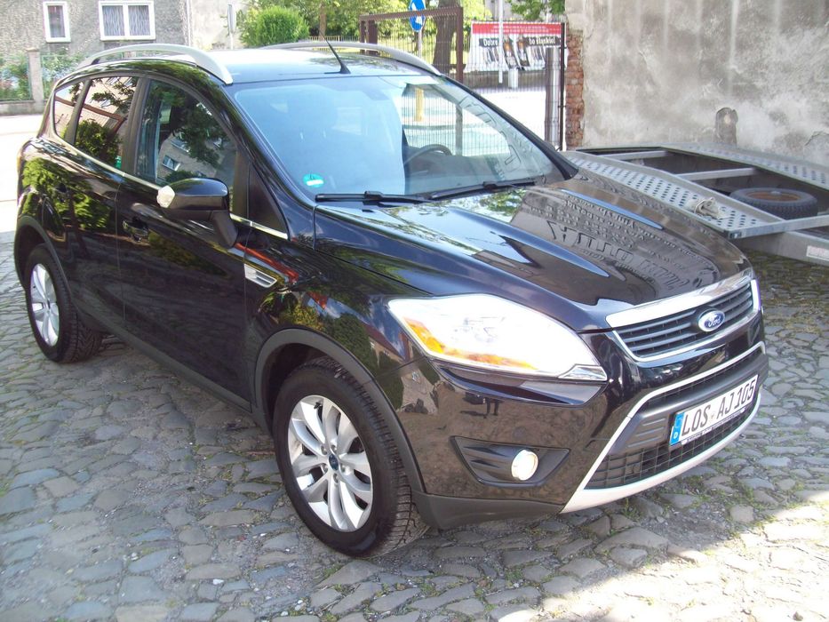 FORD KUGA 2,0 TDCI 140 KM 4x4 /TITANIUM/stan b.dobry/1 własciciel