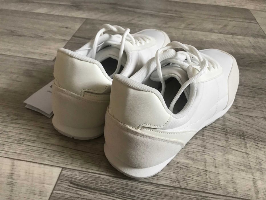 Sinsay Buty sneakersy 40 wkł.26 cm.