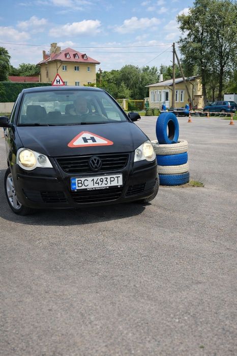 Приватні уроки водіння/ Інструктор з водіння/ Автоінструктор