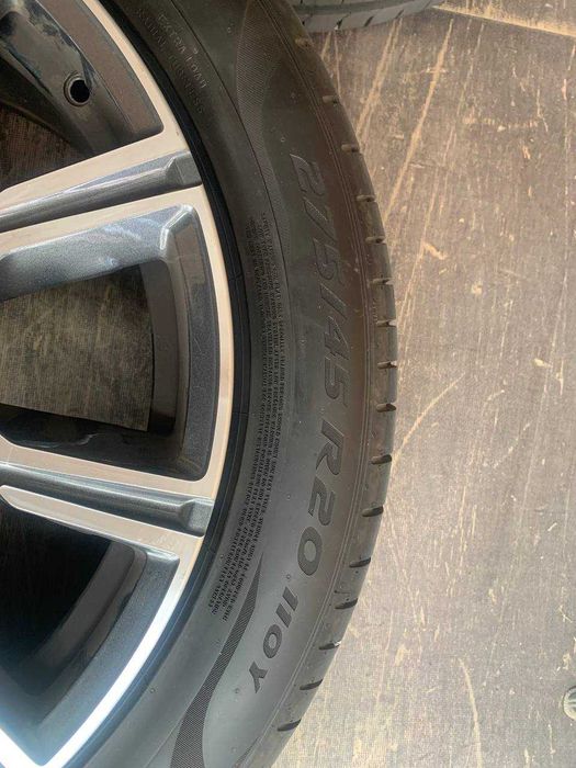 Комплект дисків з літньою резиною Pirelli PZero Run Flat 275/45 R20, 305/40 R20 110Y