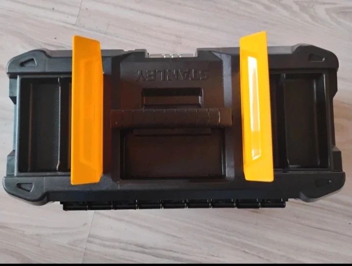 Stanley Skrzynka narzędziowa 40,6×20,5×19,5cm z  organizerem