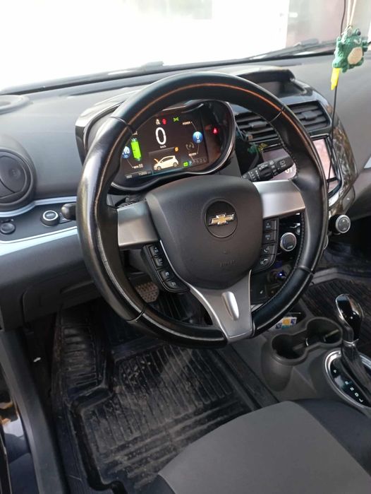 Продам Chevrolet spark ev