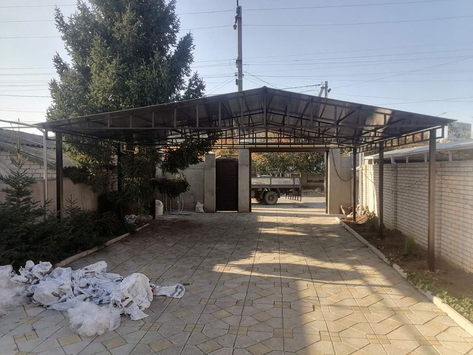 Двускатный навес для авто