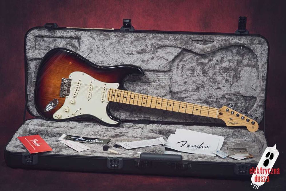 Fender Stratocaster American Professional 3 Tone Sunburst 2017