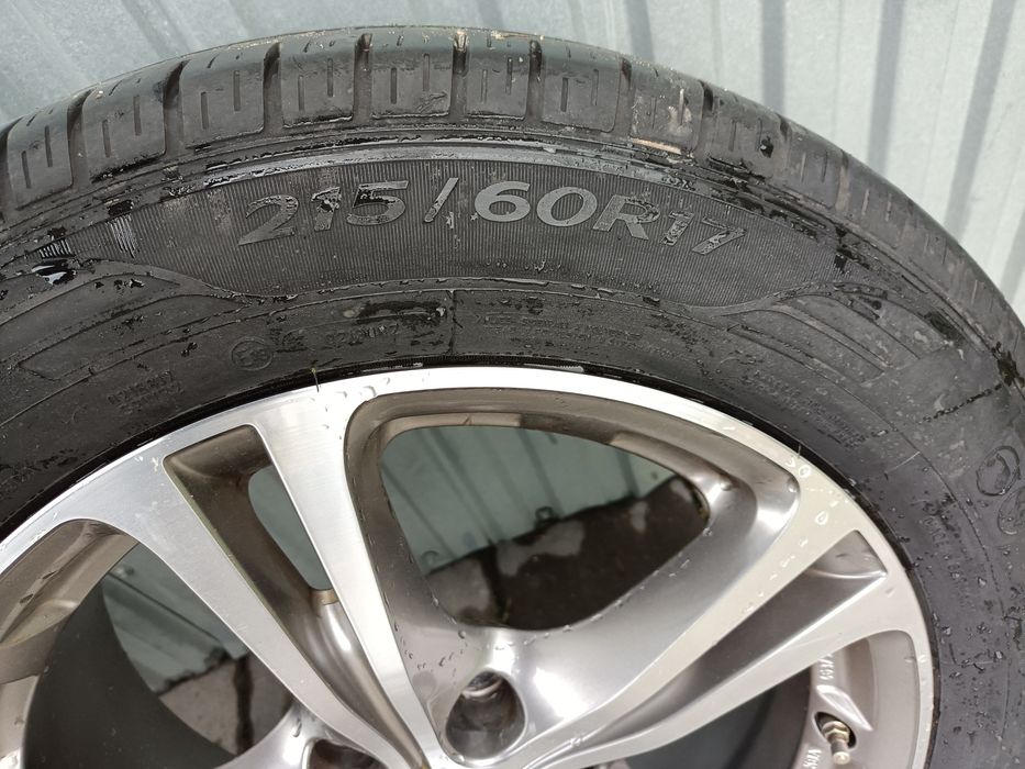 4 Alufelgi 17 "Borbety 5*114.3 /7.5Jx17H2 / ET40