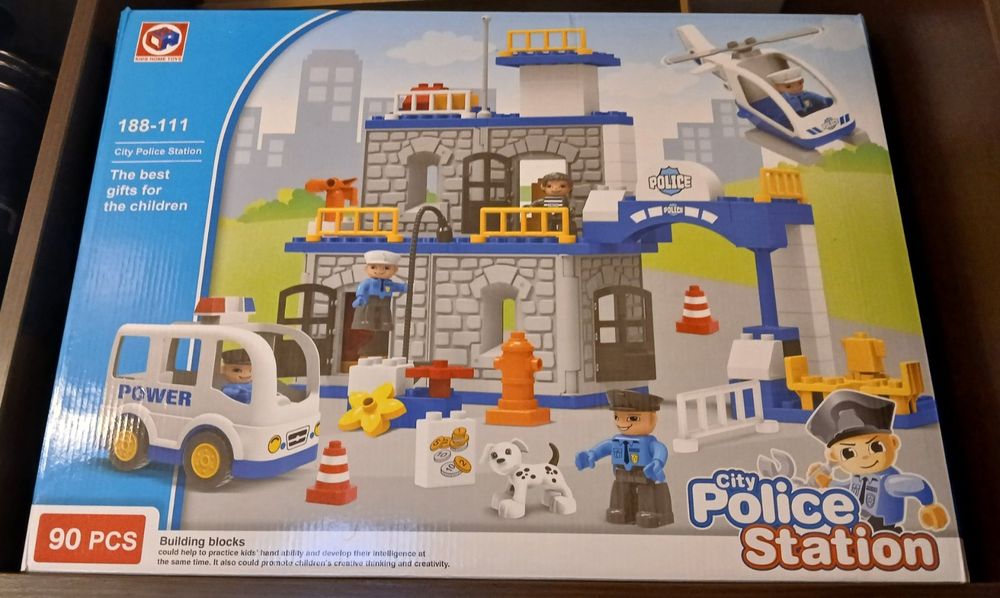 Конструктор поліцейська ділянка