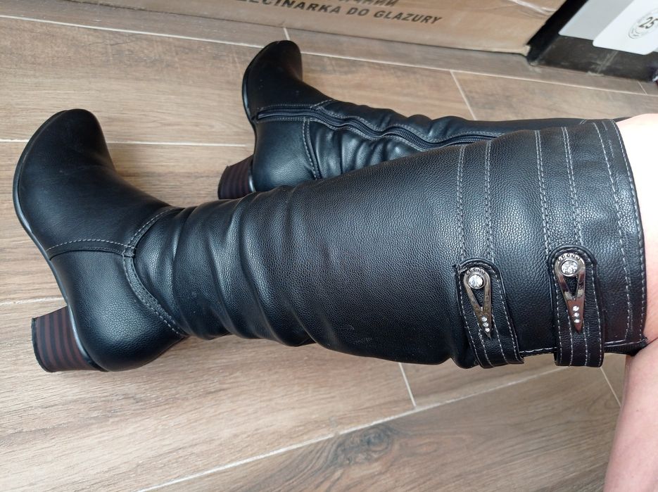 Сапоги жен38р! ботиночки женские(37р)