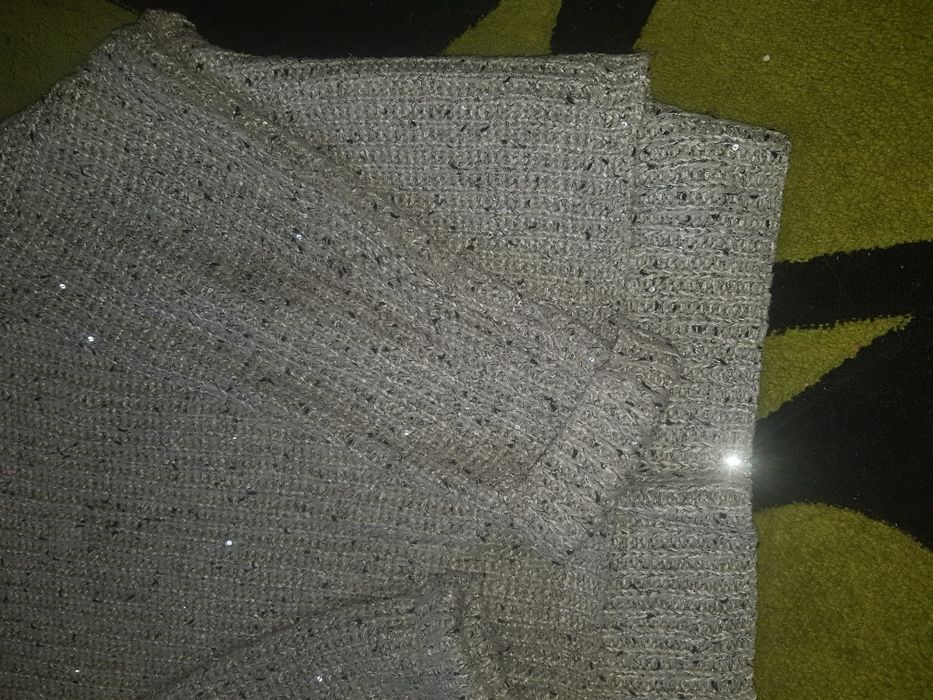 Śliczny sweter roz .L Primark