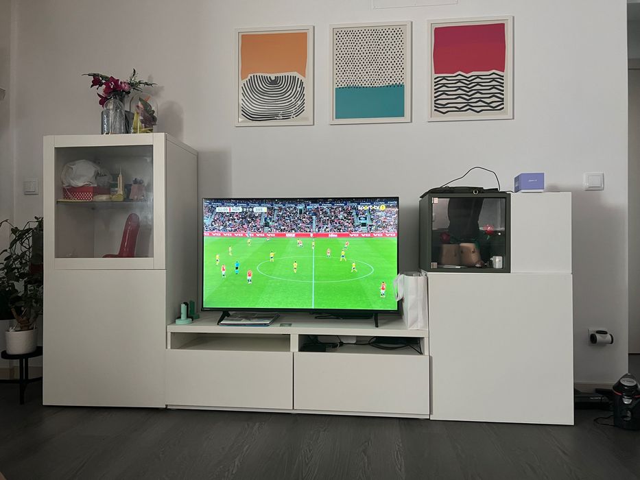 Combinação TV IKEA BESTA branco