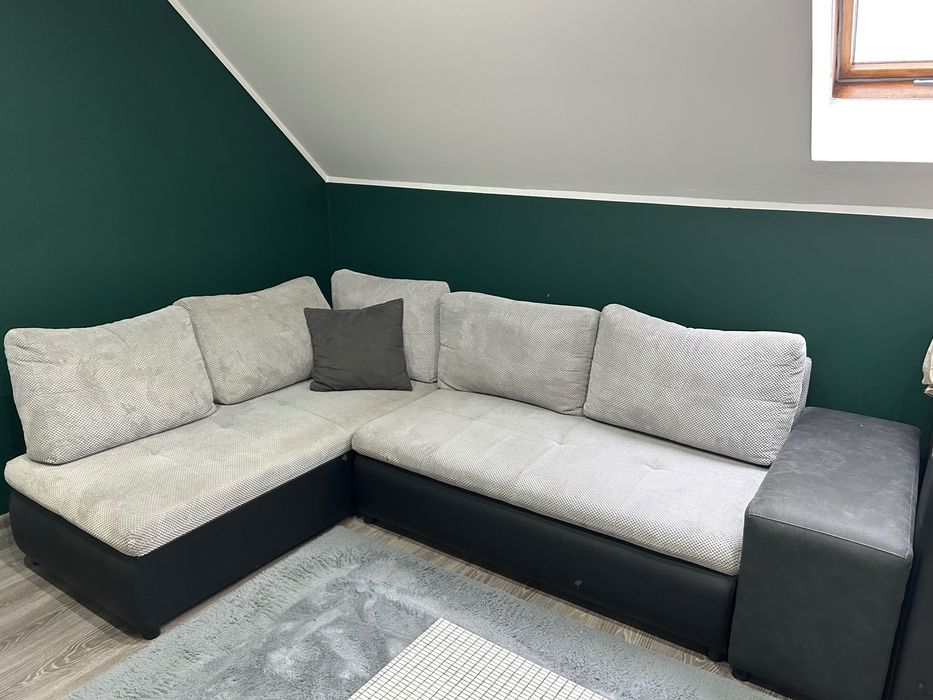 Narożnik z funkcją spania