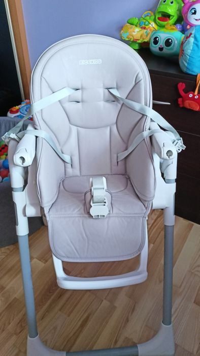 Krzesełko do karmienia RicoKids