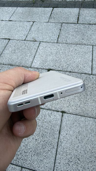 Ausus Zenphone 9 8/128GB
