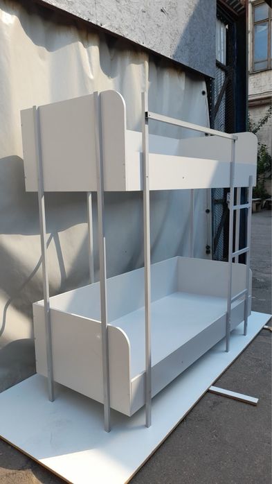 Кровать двухэтажная