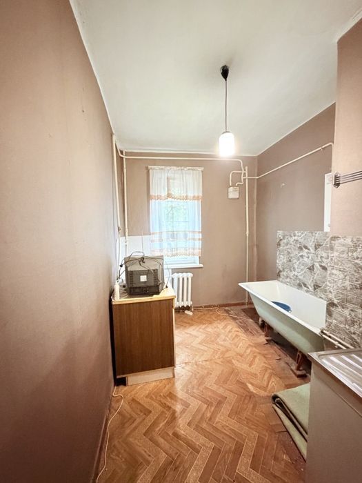 Продам 2 кімнатну квартиру пр Івана Мазепи низ